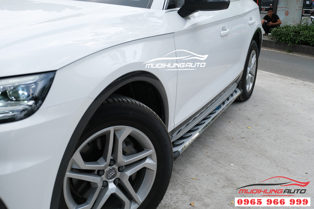 Audi Q5 2020 gắn bệ bước chân cao cấp chính hãng 