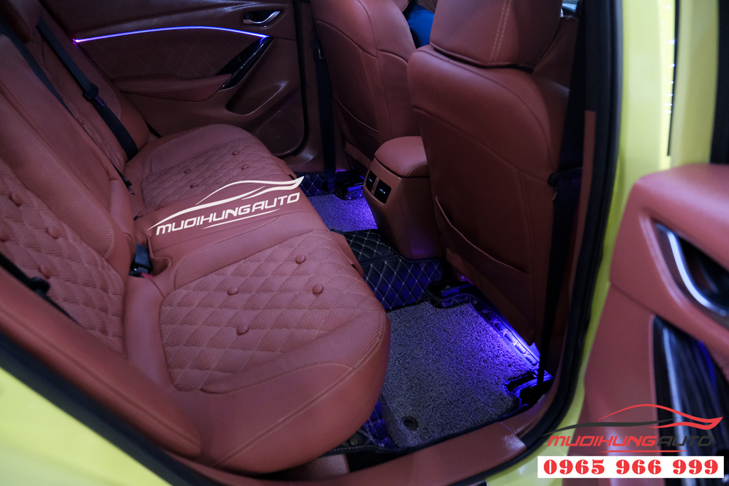Mazda 6 độ LED nội thất cao cấp