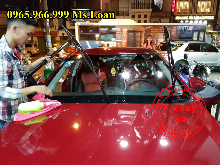 Dán Phim Cách Nhiệt Llumar Cho Lexus RX450H 05